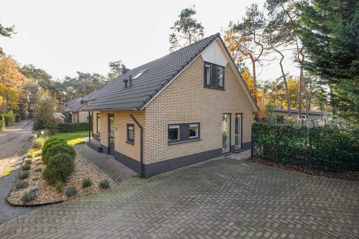 Photo 2 of Paaslohof 39