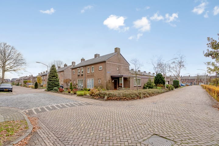 Photo 37 of Kortenaarlaan 17