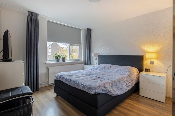 Photo 22 of Weegbree 20