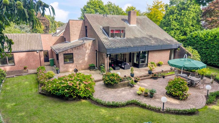 Foto 2 van Negen-novemberweg 1