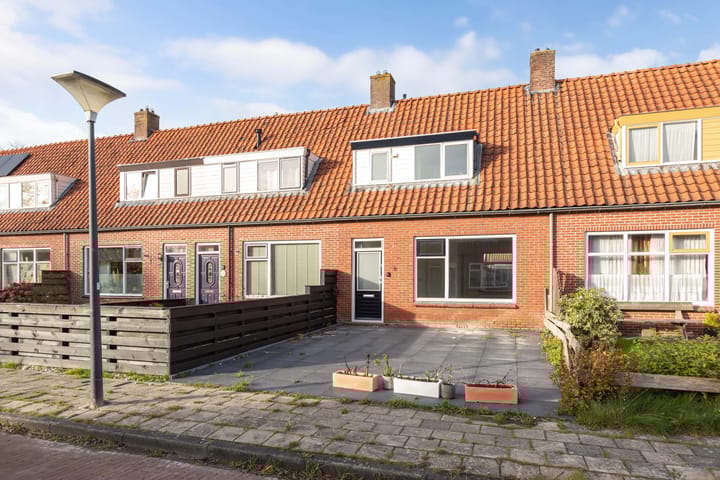 Photo 3 of Professor Wassenberghstraat 9