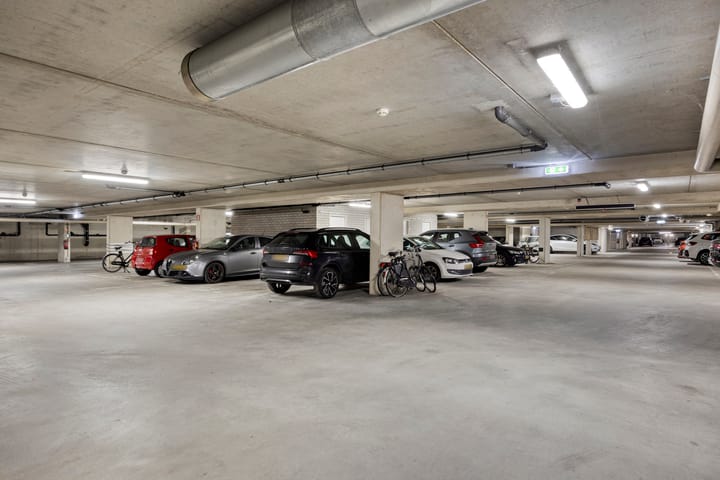 Photo 16 of Jonkerstraat 31