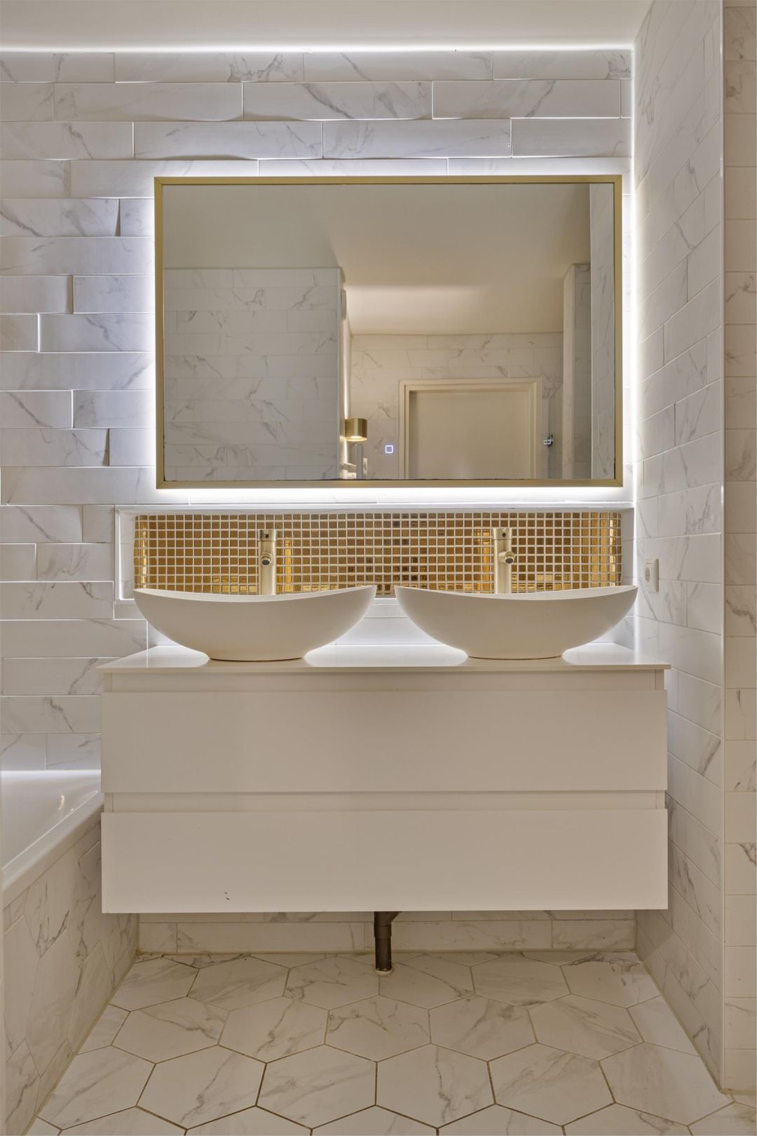 Photo 32 of Gezellelaan 11