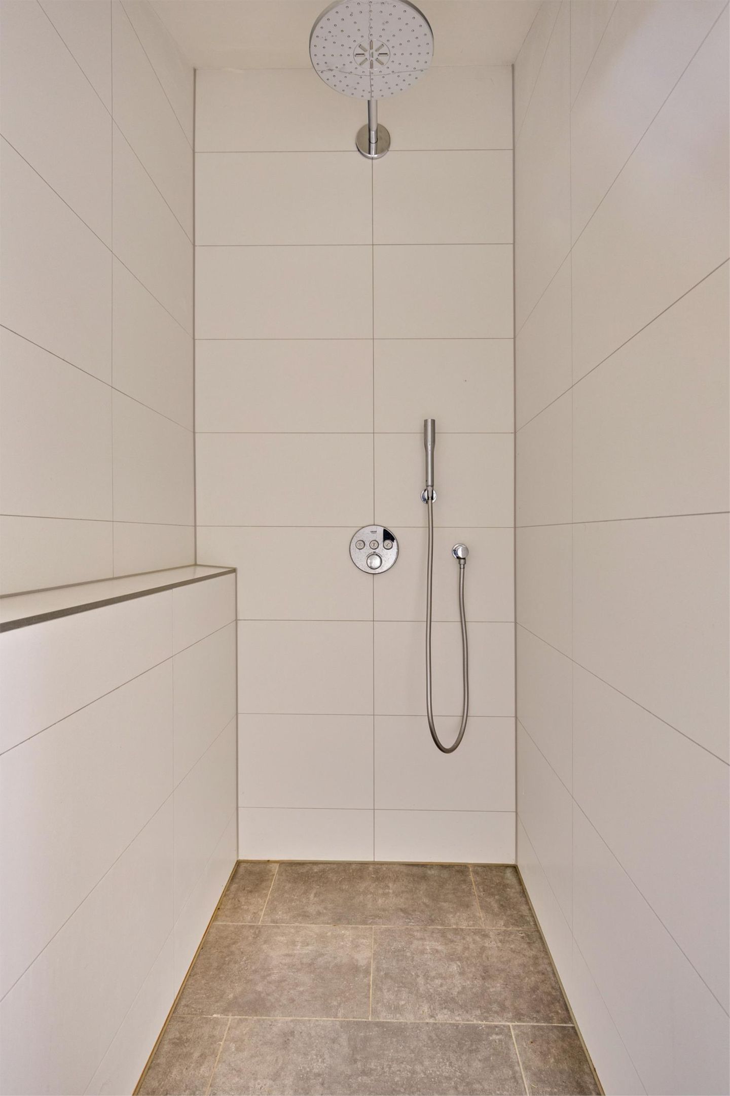 Photo 40 of Gezellelaan 11