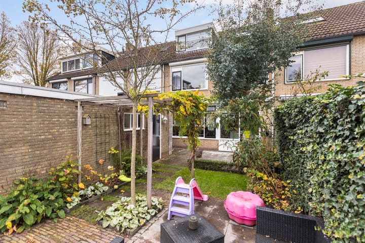 Foto 36 van van Egmondstraat 43