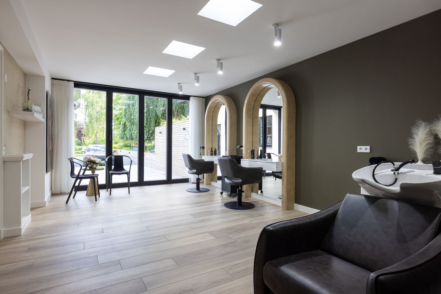 Photo 44 of Raadhuislaan 22