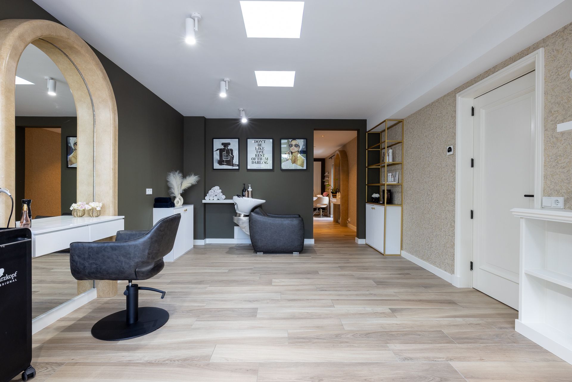 Photo 45 of Raadhuislaan 22