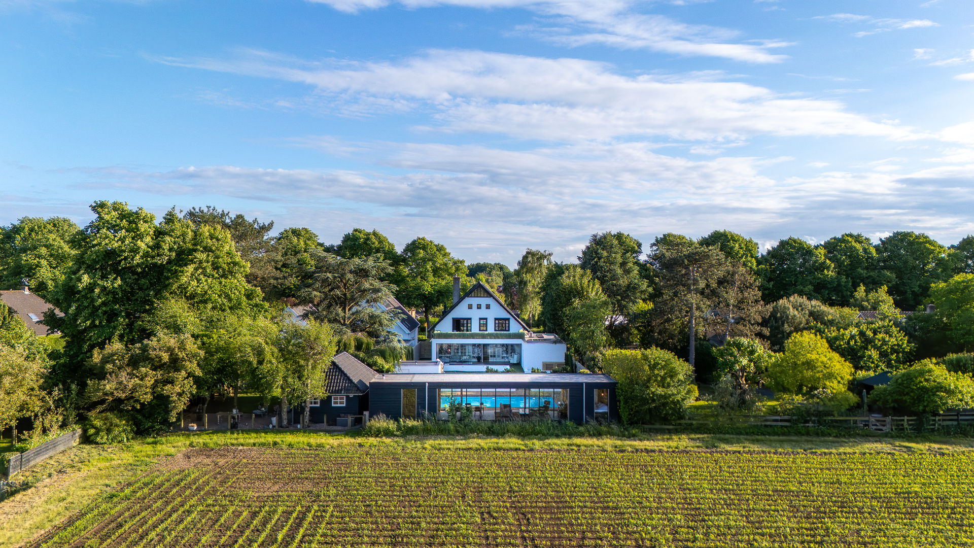 Photo 54 of Raadhuislaan 22