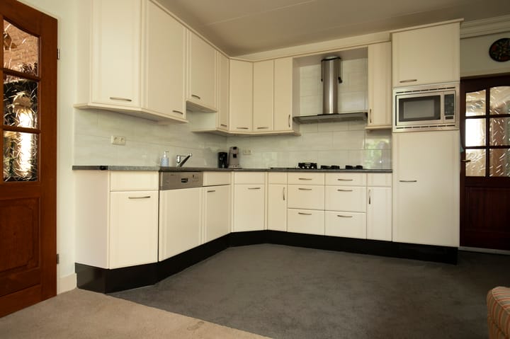 Photo 15 of Leeuwerik 13