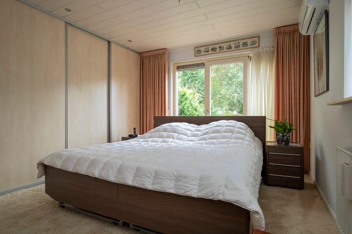 Photo 24 of Leeuwerik 13