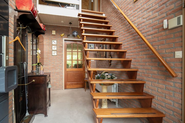 Photo 46 of Leeuwerik 13