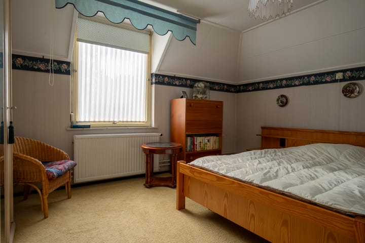 Photo 48 of Leeuwerik 13