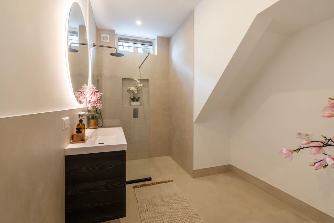 Foto 16 van Velpsestraat 162