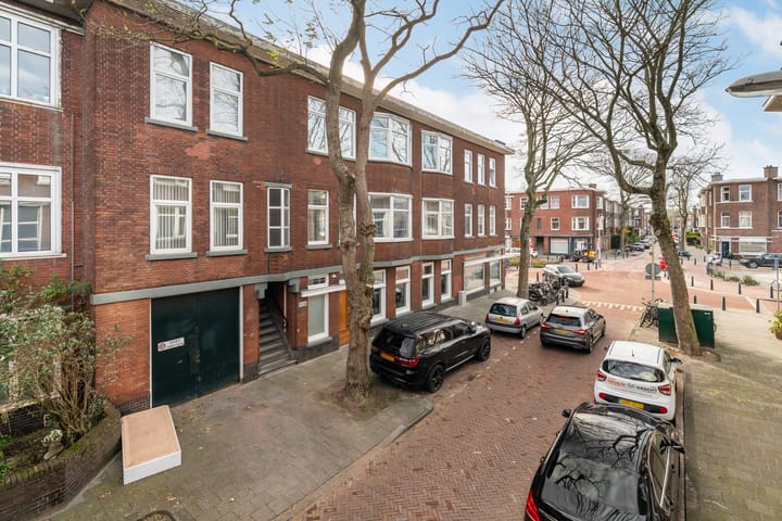 Photo 25 of Velpsestraat 162