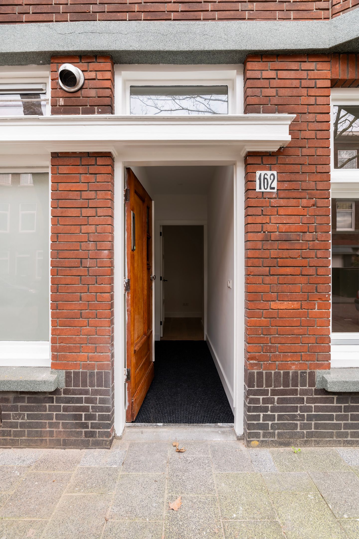 Foto 29 van Velpsestraat 162