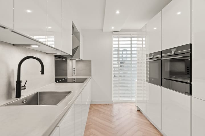 Photo 2 of Jan van Goyenstraat 24