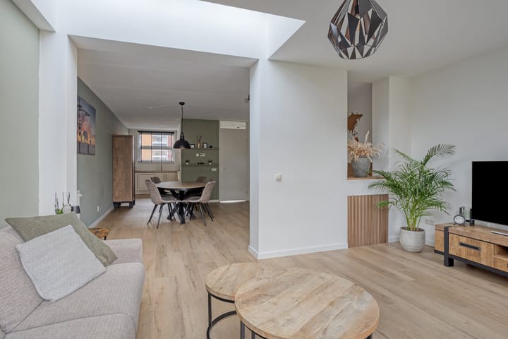 Photo 2 of Valkappel 19