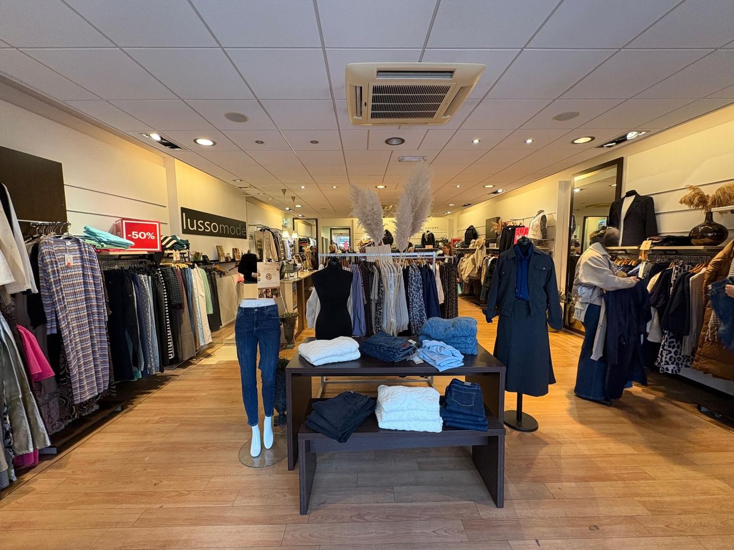 View photo 4 of Brinkhorst 12