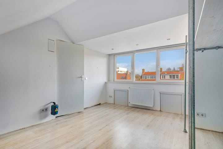 Photo 21 of Besoyensestraat 65-A