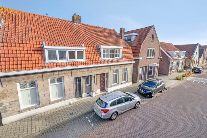 Photo 31 of Besoyensestraat 65-A