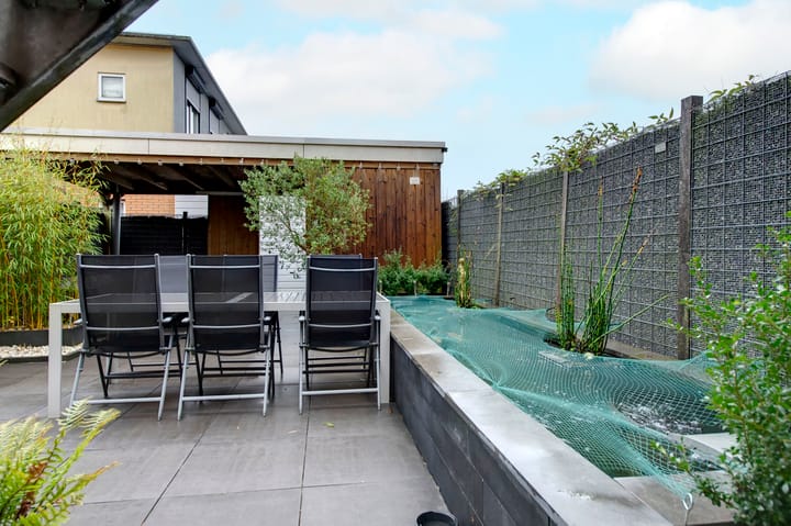 Photo 37 of Natalie Barneykade 7