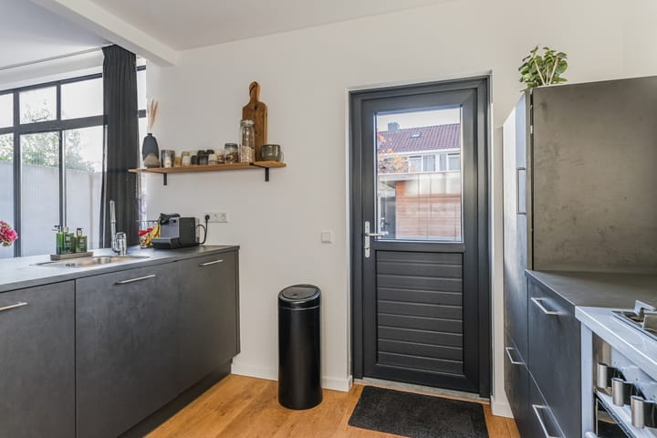 Photo 14 of Postelse Hoeflaan 157