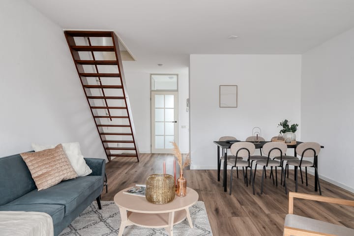 Photo 4 of Vincent van Goghstraat 53