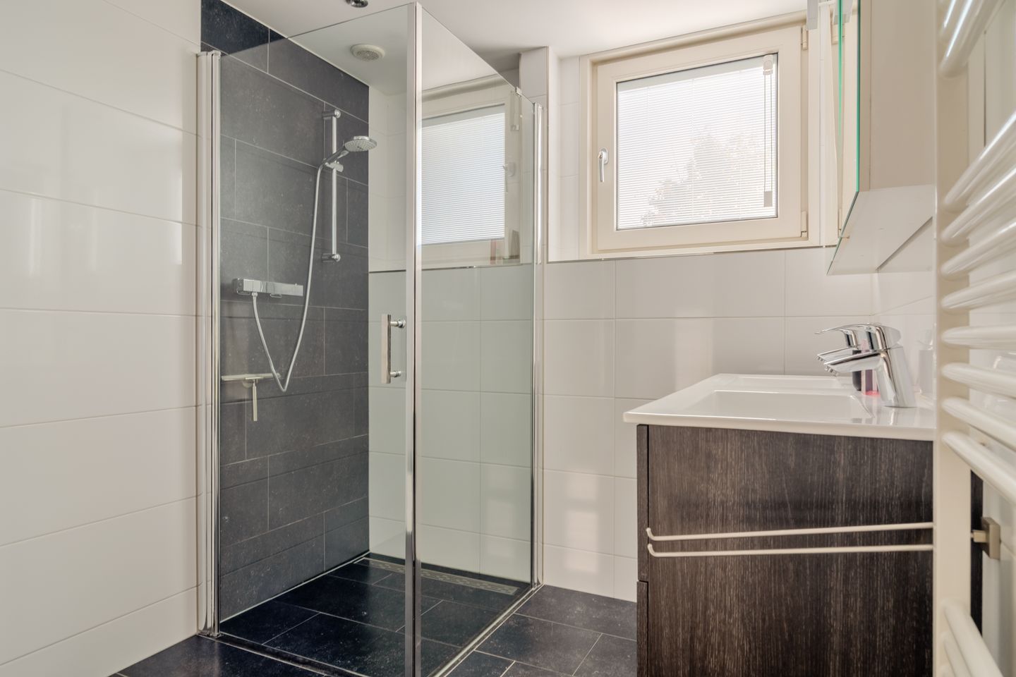 Foto 20 van Raadhuisstraat 12