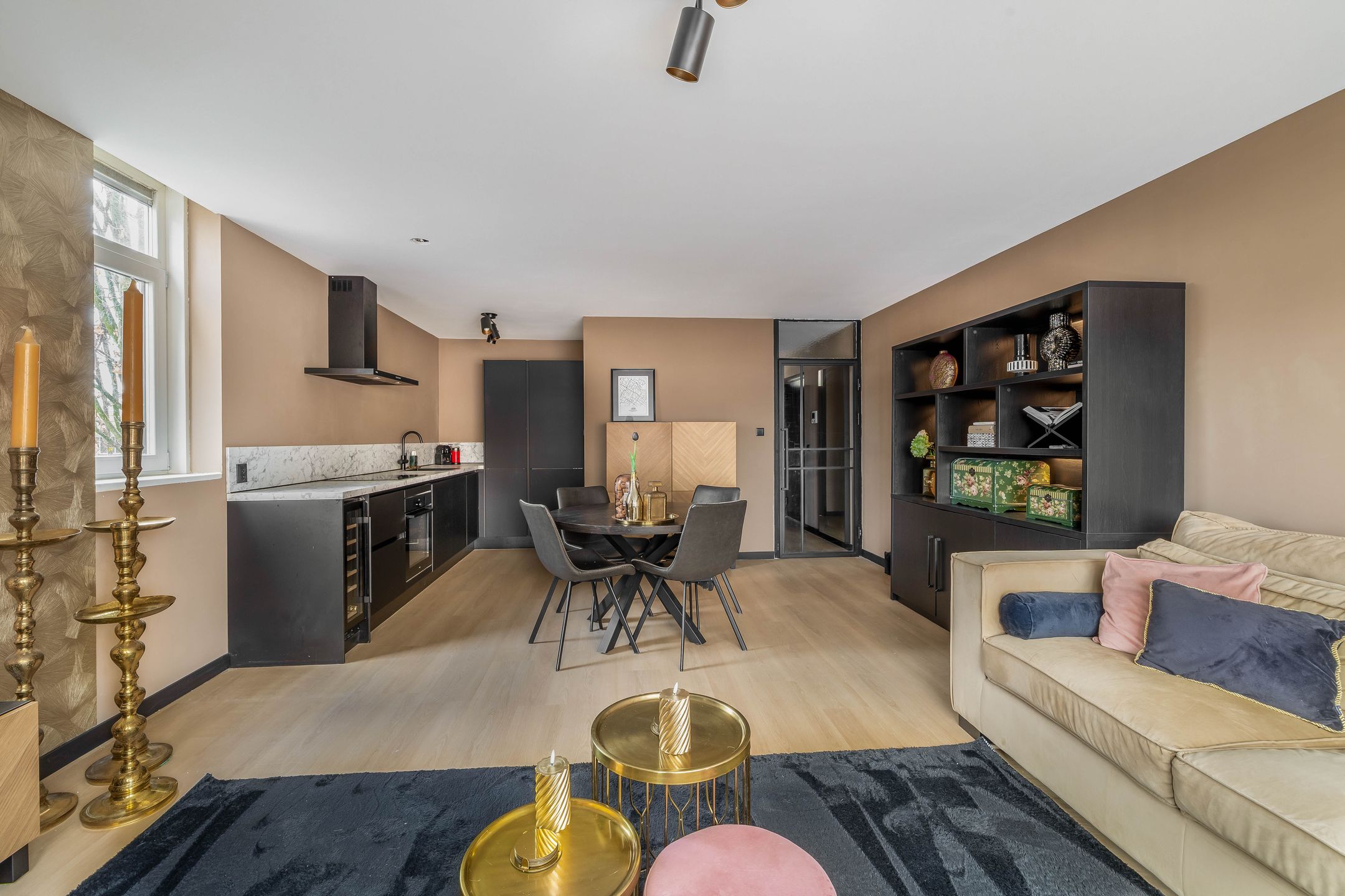 Foto 6 van Koninginneweg 7