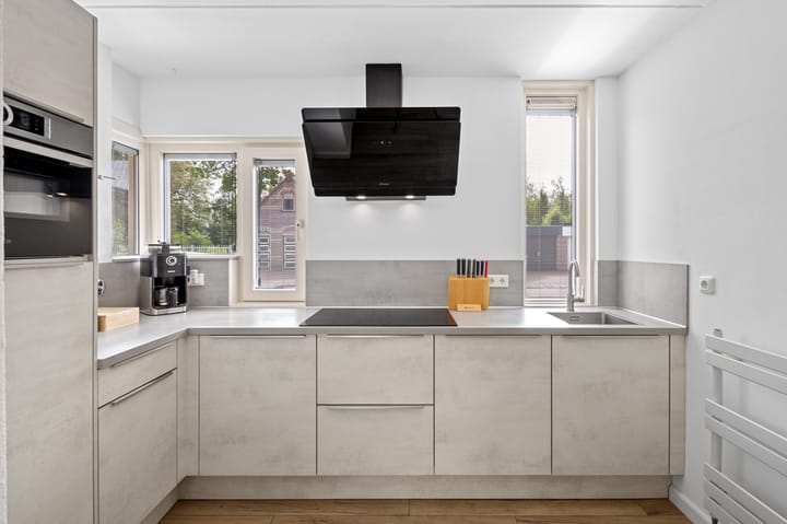 Photo 16 of Hoogstraat 99