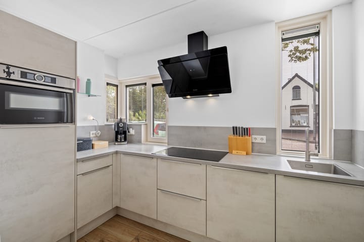 Photo 17 of Hoogstraat 99