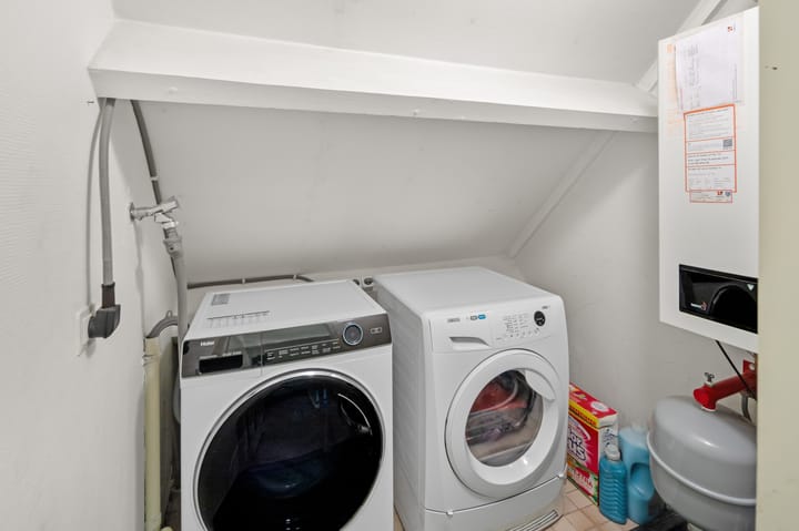 Photo 35 of Hoogstraat 99