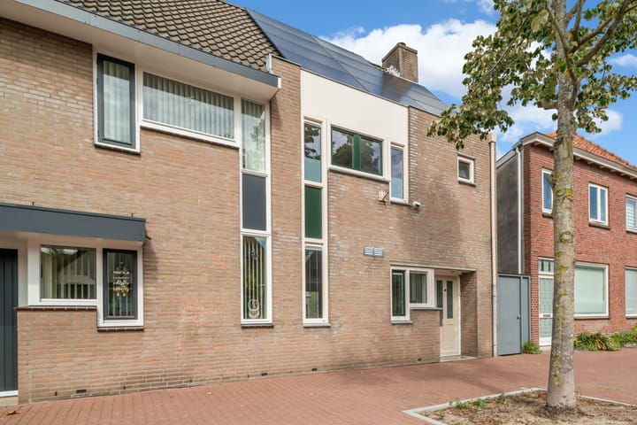 Photo 46 of Hoogstraat 99