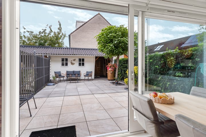 Photo 35 of Lekstraat 45