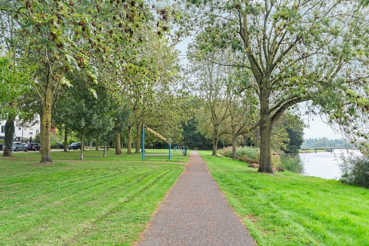 Photo 48 of Lekstraat 45