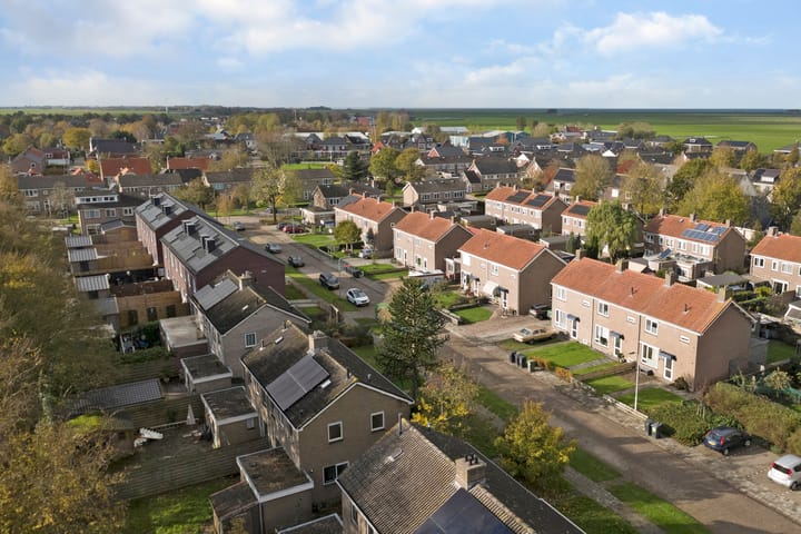 Photo 2 of Jacobus van der Waeyenstraat 18