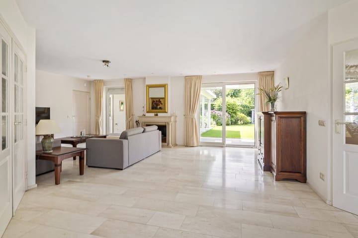 Photo 9 of de Loo 120