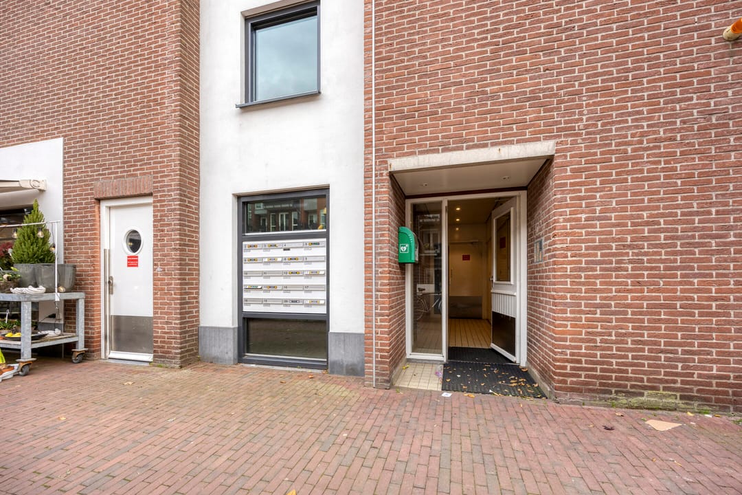 Foto 8 van Bakkerspleintje 21