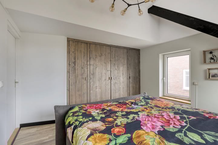 Photo 13 of Venloseweg 34