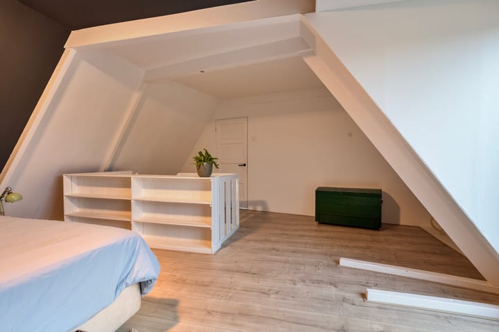 Foto 25 van Lorentzstraat 15-B