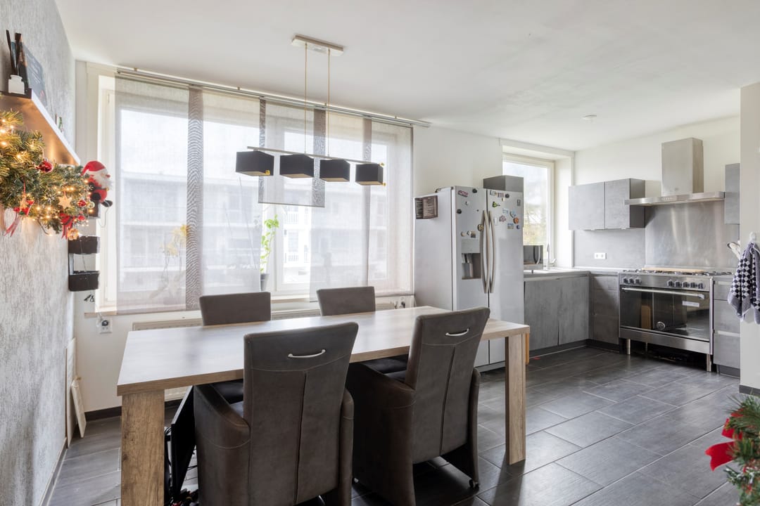 Foto 11 van Beneluxlaan 18