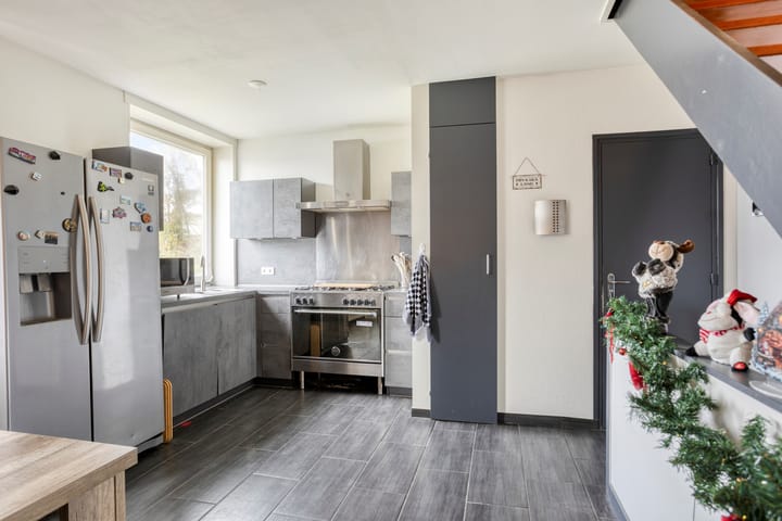 Foto 13 van Beneluxlaan 18