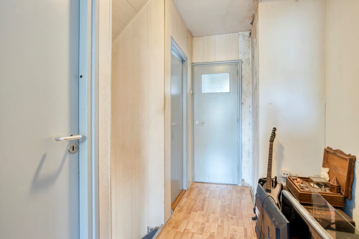 Foto 20 van Beneluxlaan 18