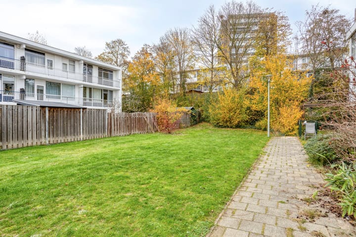 Foto 28 van Beneluxlaan 18