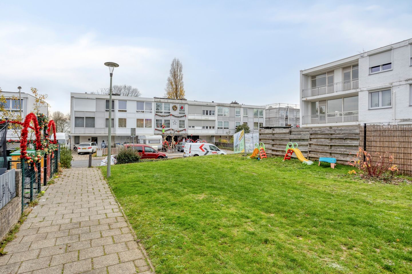 Foto 29 van Beneluxlaan 18