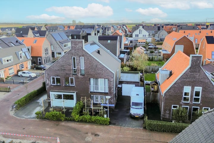 Photo 33 of Koningin Máximalaan 14