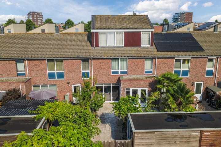 Foto 38 van Bep van Klaverenstraat 5-B