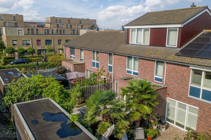 Foto 39 van Bep van Klaverenstraat 5-B