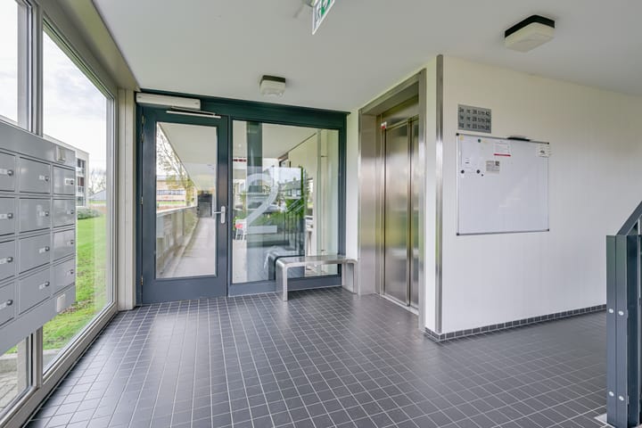 Photo 5 of Bernhardstraat 26