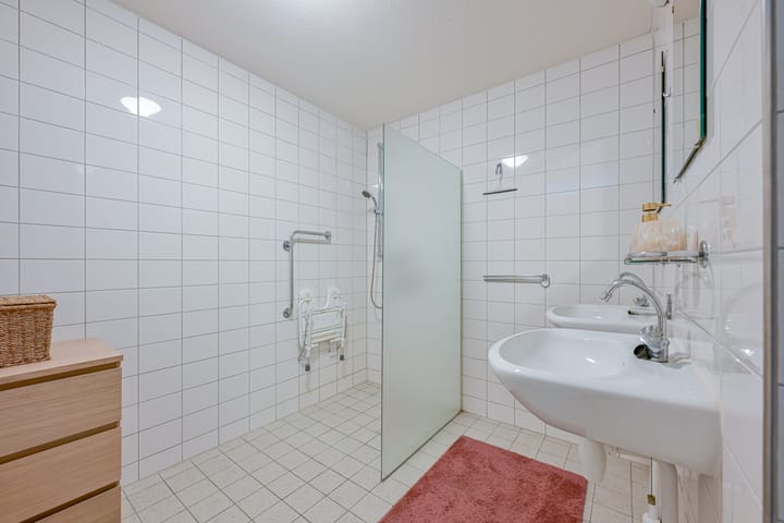 Photo 26 of Bernhardstraat 26